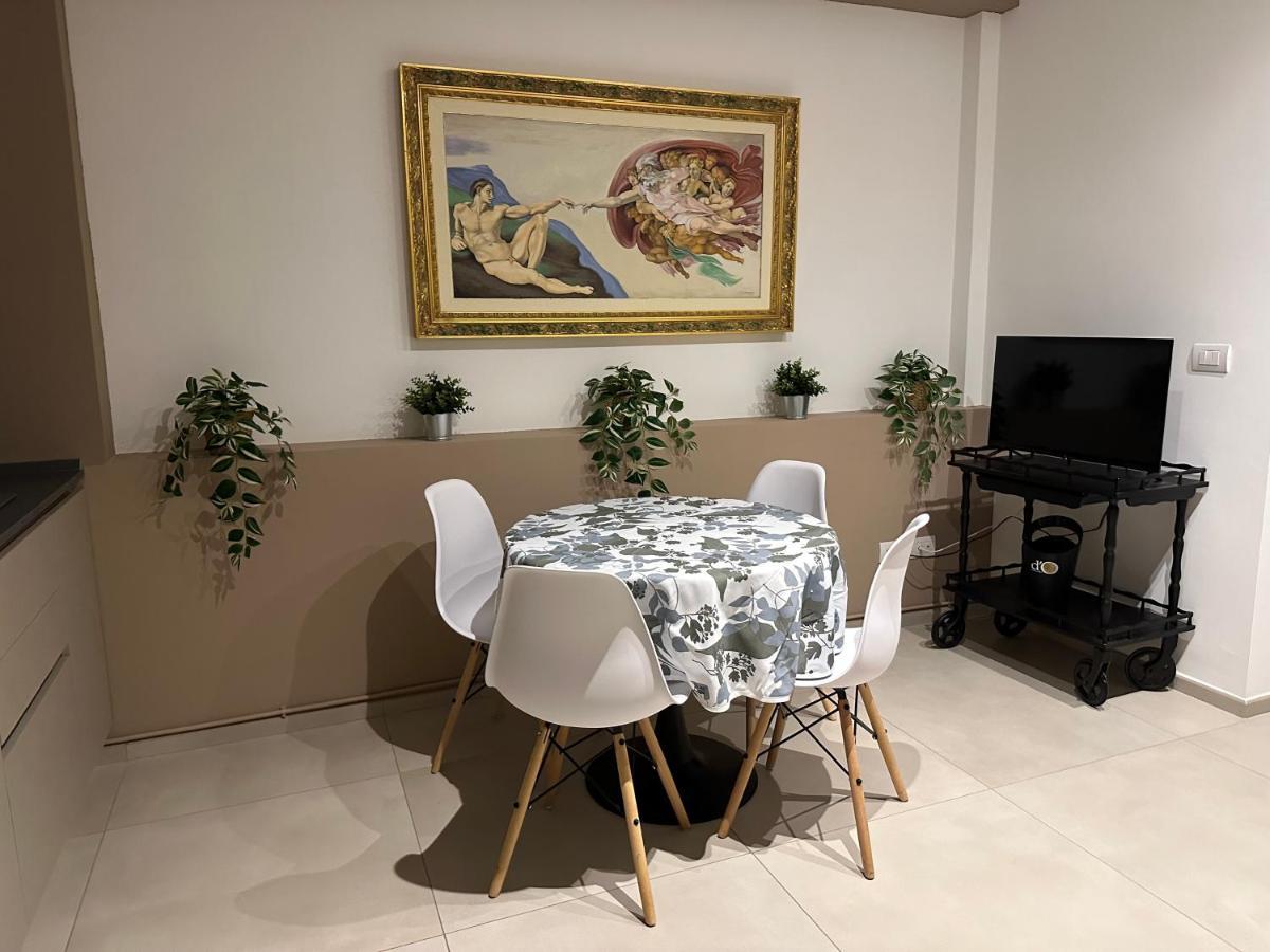 Apartments Ennio Top Class Bari Exterior foto